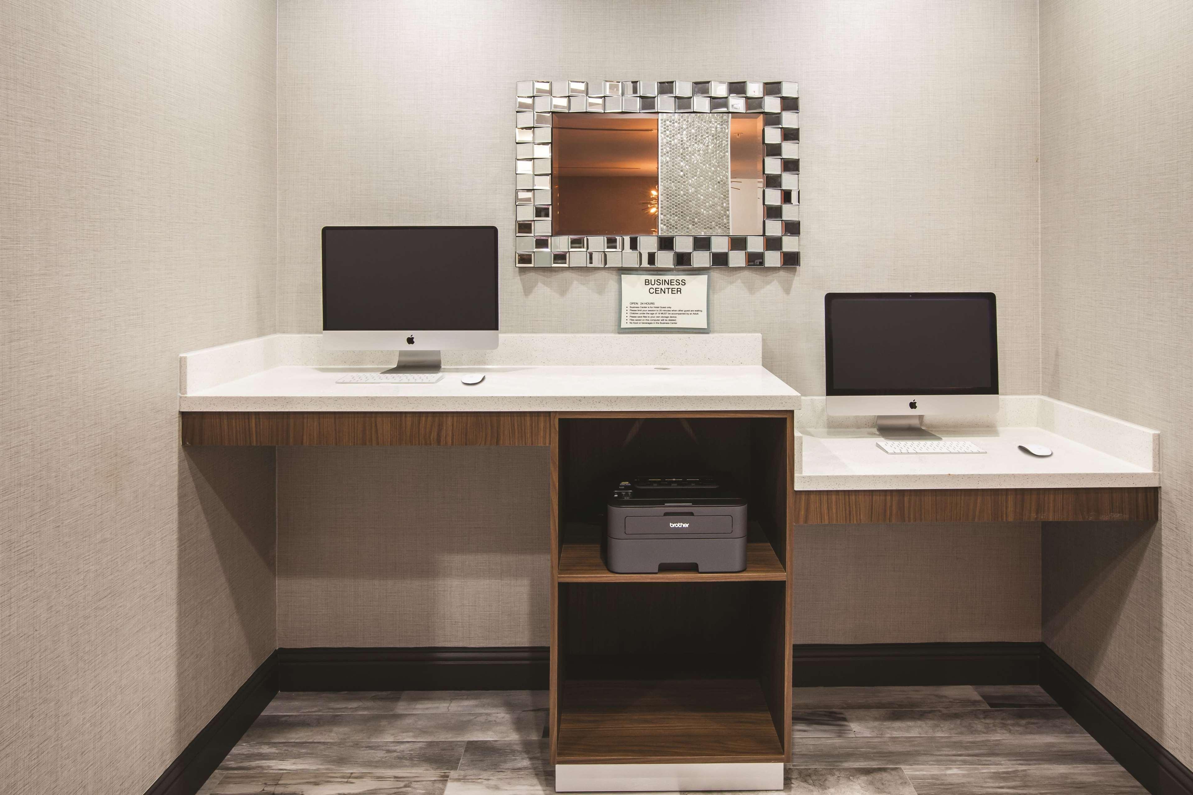 La Quinta Inn & Suites Port Allen La Екстер'єр фото