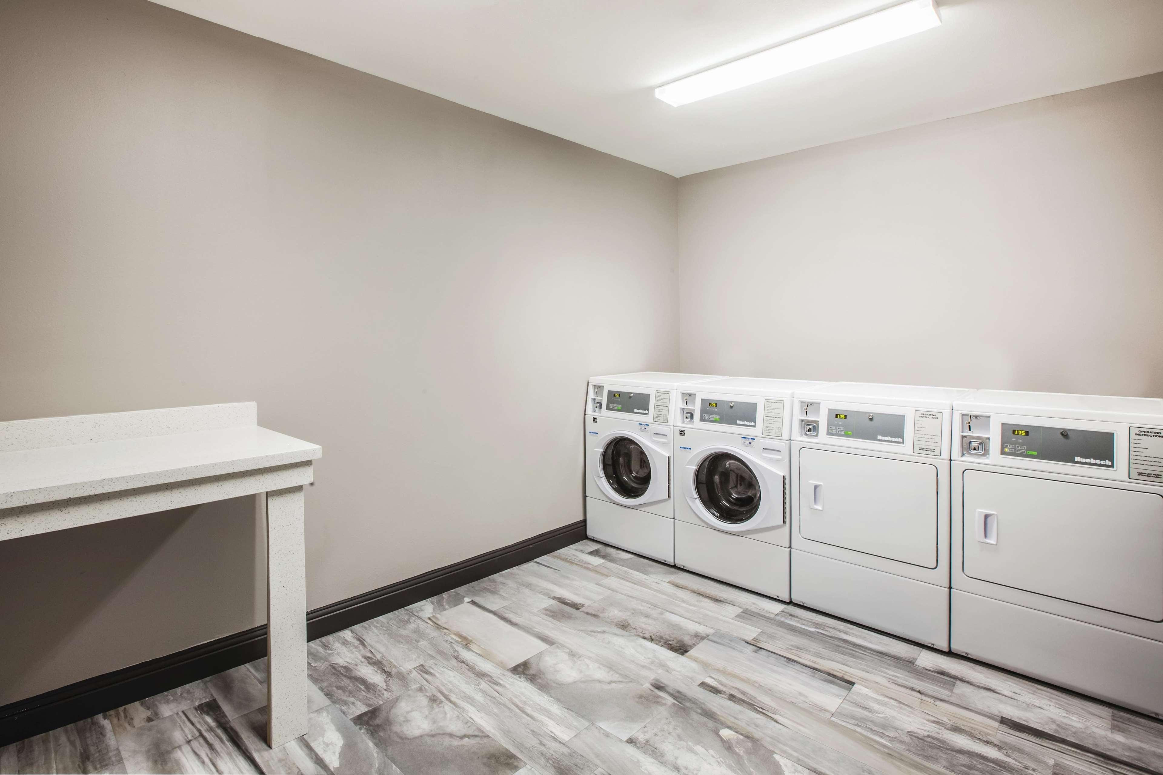 La Quinta Inn & Suites Port Allen La Екстер'єр фото
