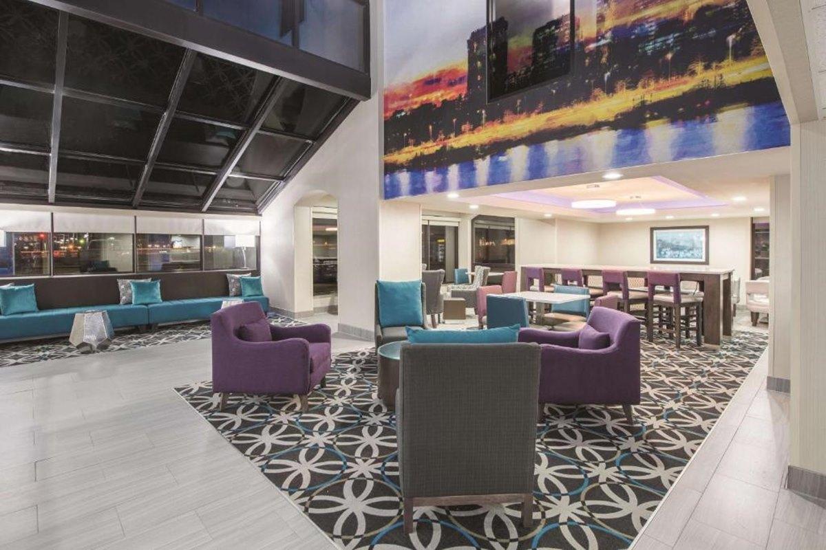 La Quinta Inn & Suites Port Allen La Екстер'єр фото